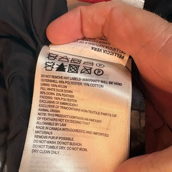 Canada Goose- Langford Coyote Trim Slim Parka. Size M - Picture 8 of 16